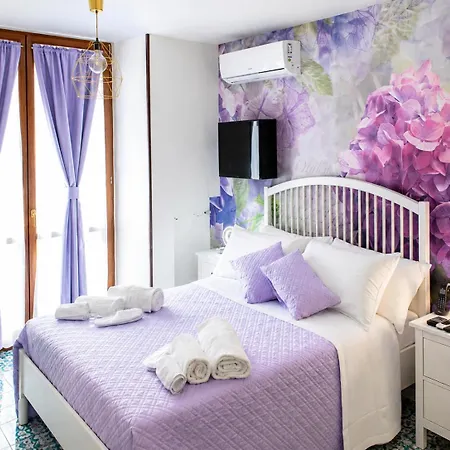 Hotiday Colors Aparthotel 3*